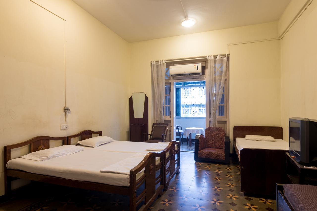 Bed And Breakfast At Colaba Mumbai Exterior foto